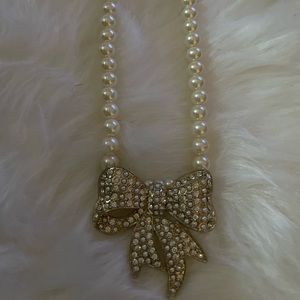 Pearl Bow necklace